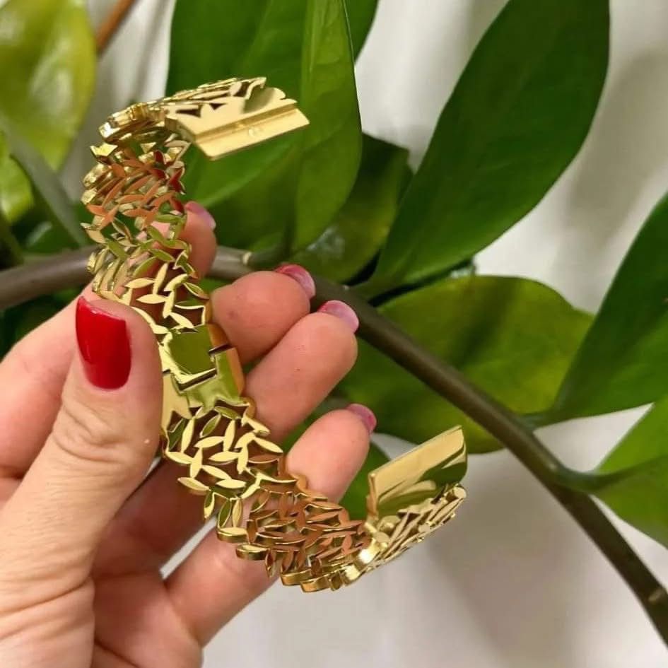 Leaves wrist Wide Bangle