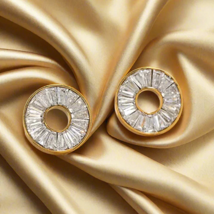 Blinky diamond gold earring