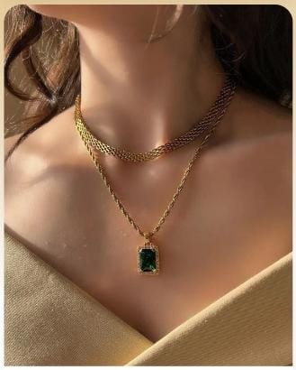 NACKLACE/CHAIN