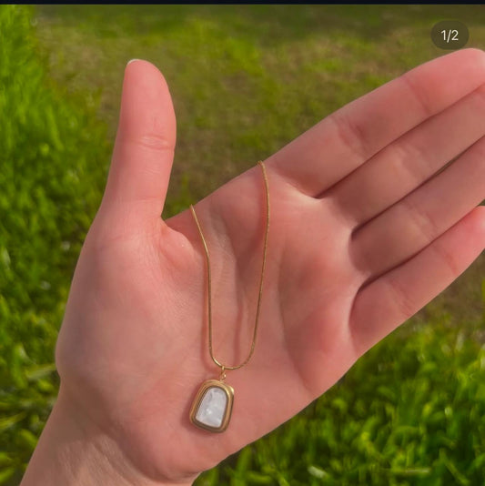 Elegant style stainless steel Furnace necklace